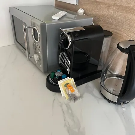 Gasthuis Leo House - Porte De Versailles, Parc Des Expositions Issy-les-Moulineaux